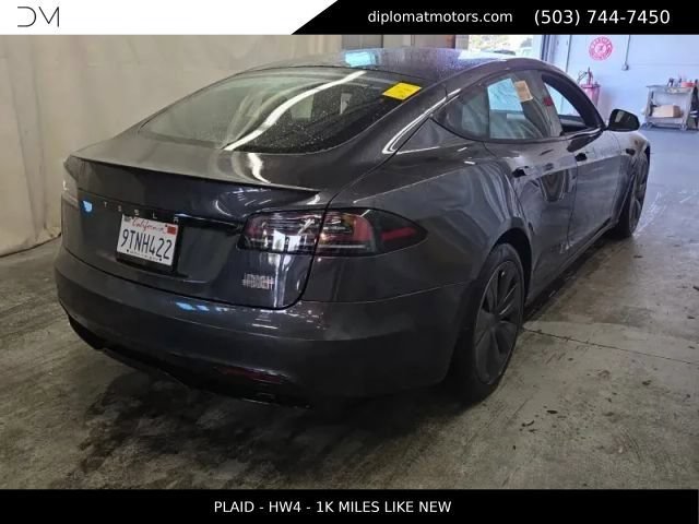 Used 2025 Tesla Model S Plaid AWD/4WD image 4