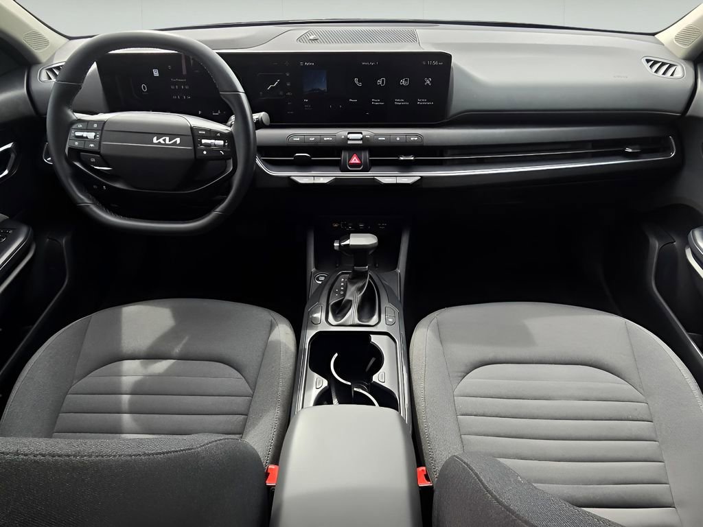 Used 2025 Kia K4 EX image 18