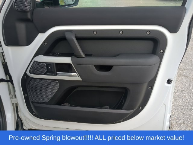 Used 2020 Land Rover Defender 110 SE AWD/4WD image 45