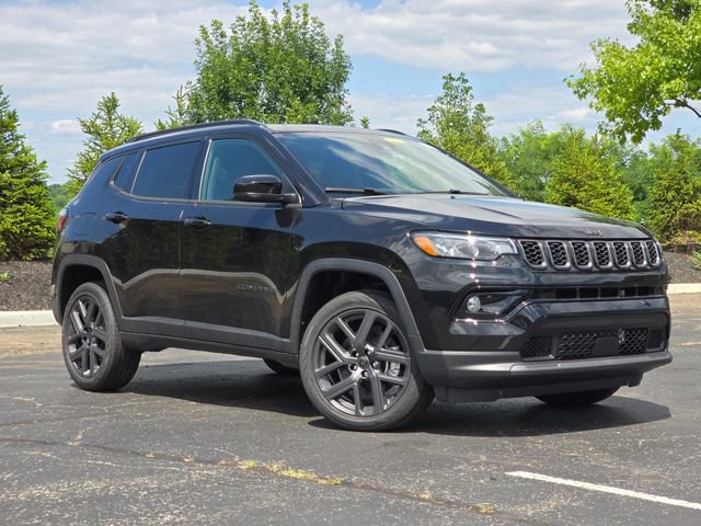 New 2026 Jeep Compass Limited w/ Sun, Sound & Navigation Group AWD/4WD image 2
