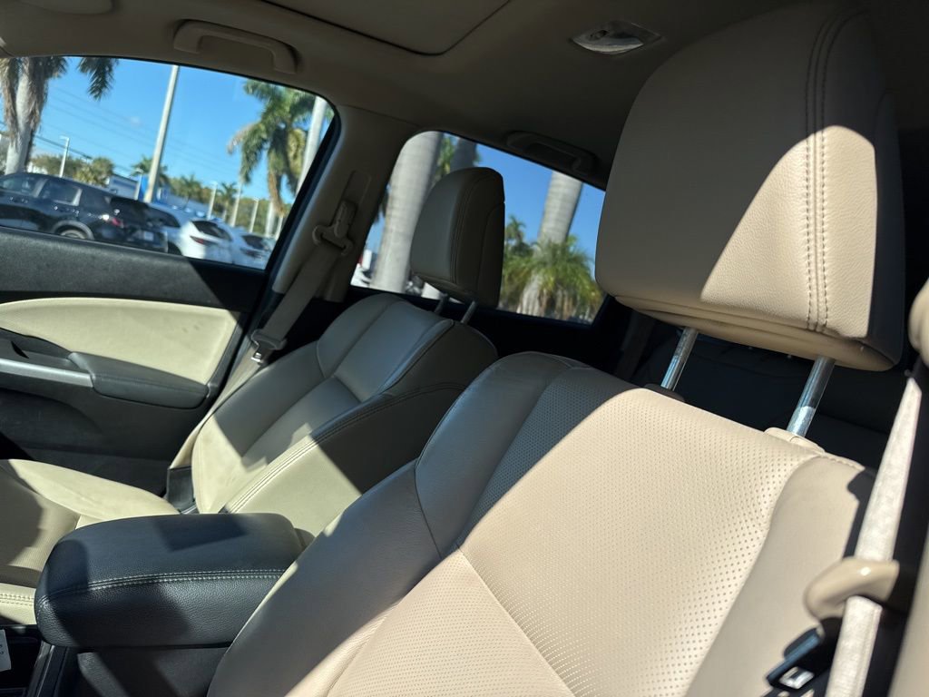 Used 2016 Honda CR-V Touring image 16