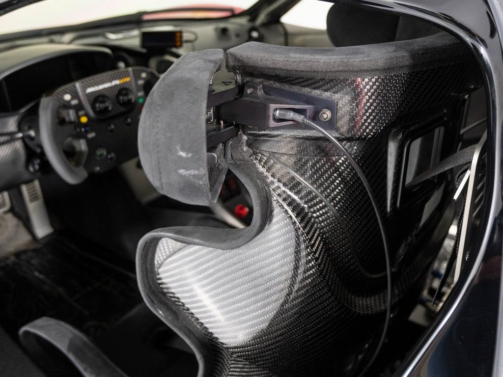 Used 2015 McLaren P1 RWD image 48
