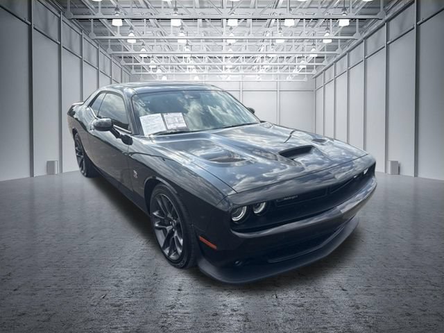 Used 2022 Dodge Challenger R/T Scat Pack w/ Plus Package RWD image 7