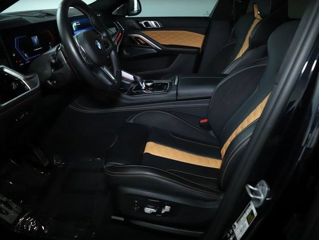 Used 2025 BMW X6 M Competition w/ Executive Package AWD/4WD image 19
