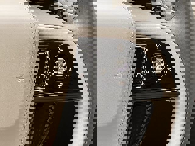 Used 2024 Lincoln Aviator Reserve w/ Equipment Group 201A image 16