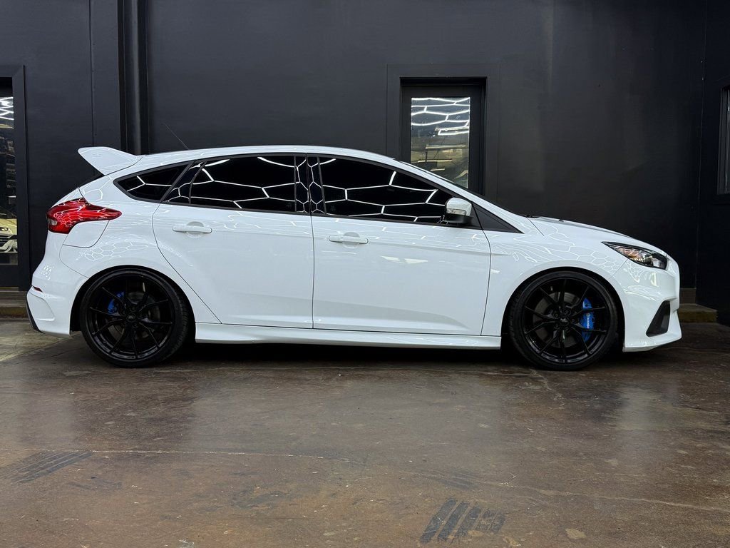 Used 2017 Ford Focus RS image 10