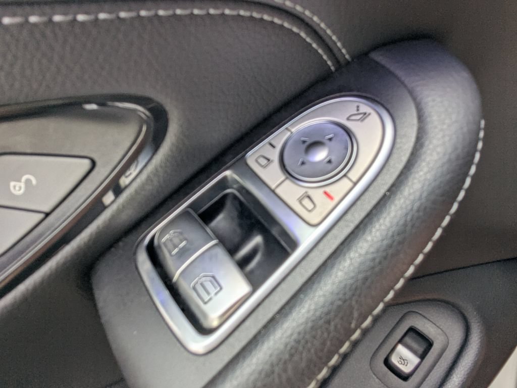 Used 2022 Mercedes-Benz C 300 Coupe image 12