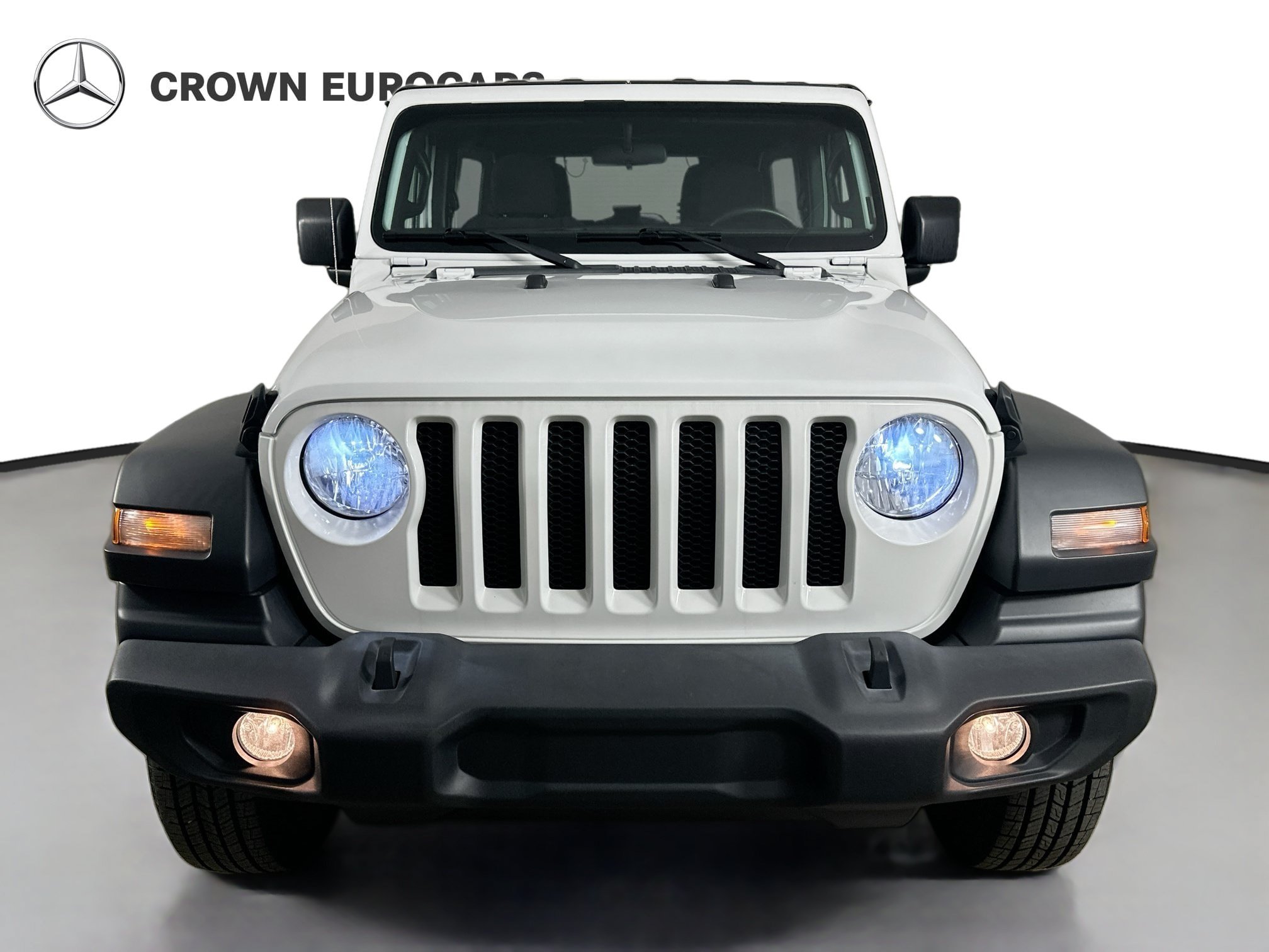 Used 2023 Jeep Wrangler Unlimited Sport AWD/4WD image 2