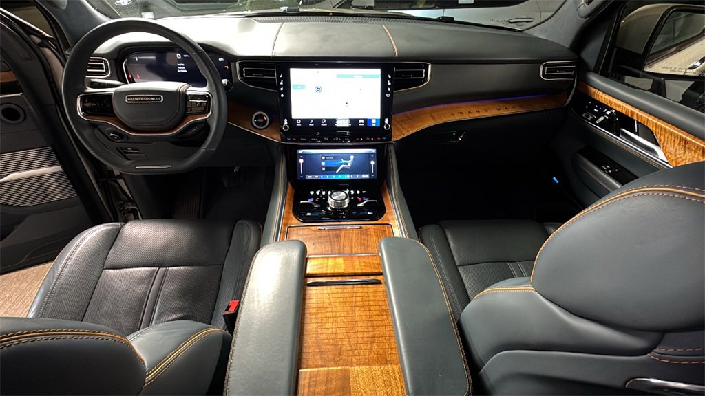 Used 2022 Jeep Grand Wagoneer Series II image 19