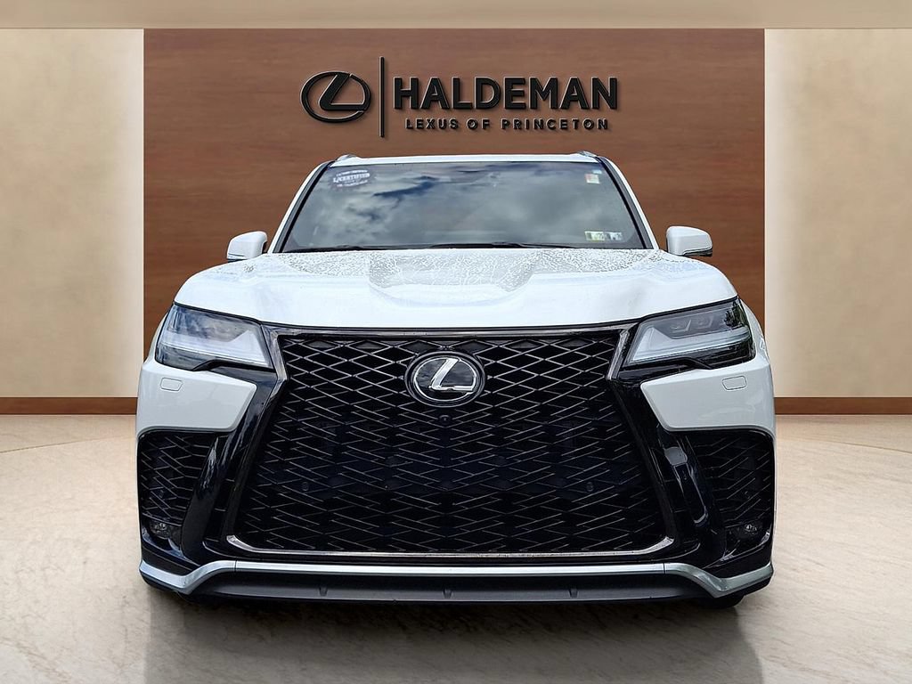 Used 2024 Lexus LX 600 F Sport AWD/4WD image 2