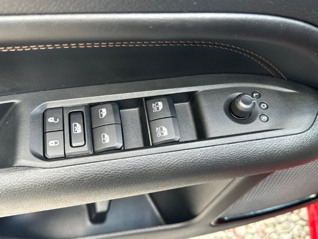 Used 2022 Jeep Compass Limited AWD/4WD image 22