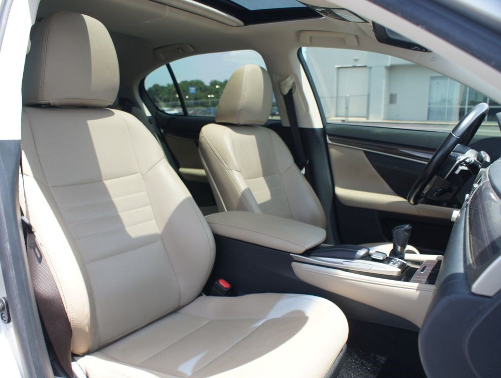 Used 2018 Lexus GS 350 w/ Preferred Accessory Package RWD image 22