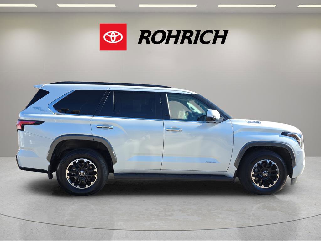 Used 2023 Toyota Sequoia Limited image 6