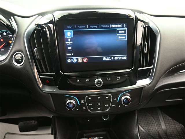Used 2023 Chevrolet Traverse LT image 10