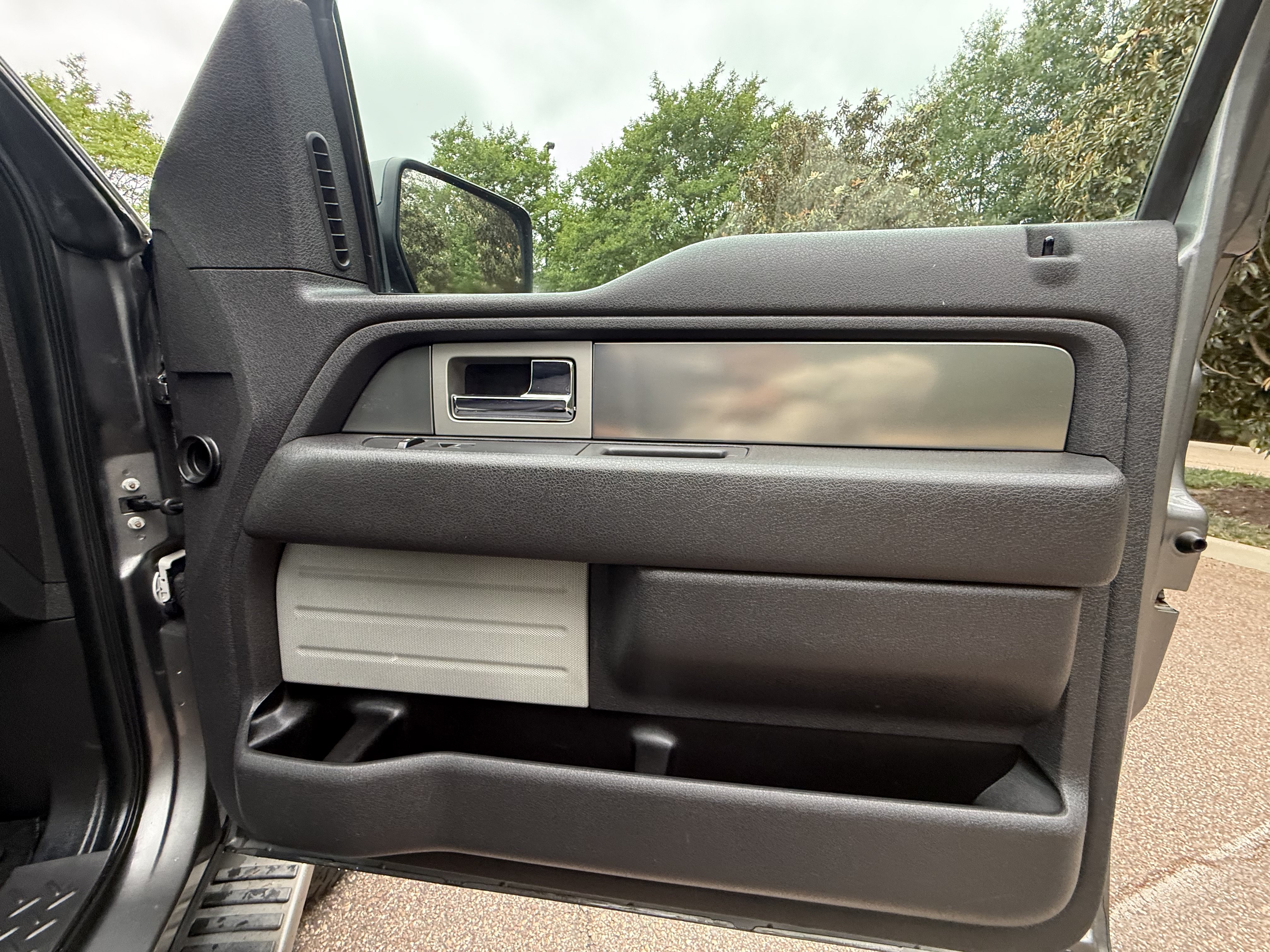 Used 2013 Ford F150 FX4 AWD/4WD image 19