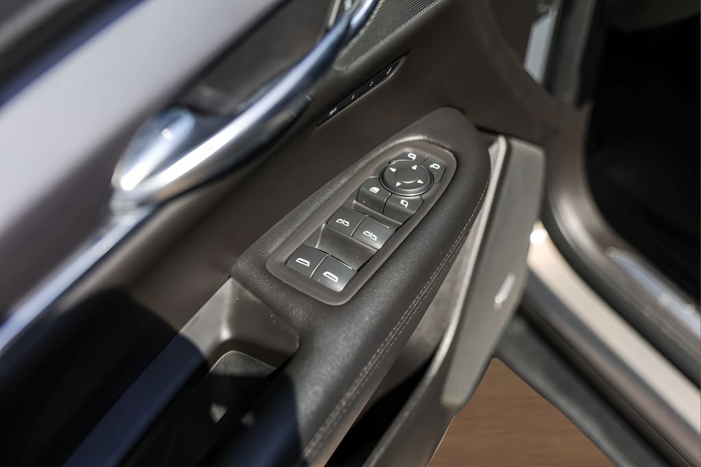 Used 2019 Cadillac XT5 Luxury FWD image 19