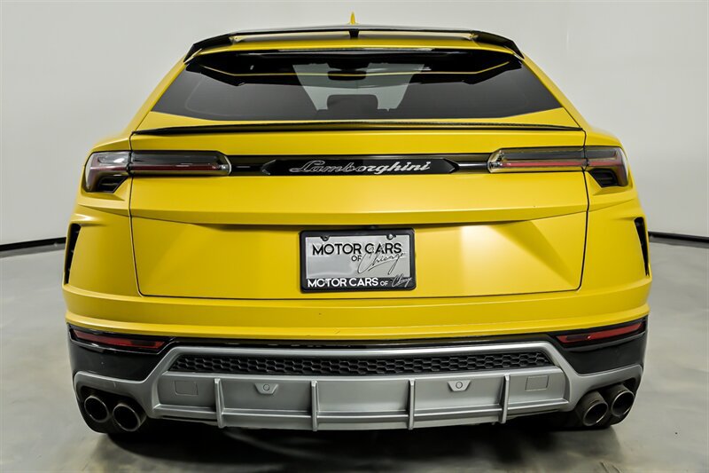 Used 2019 Lamborghini Urus AWD/4WD image 8