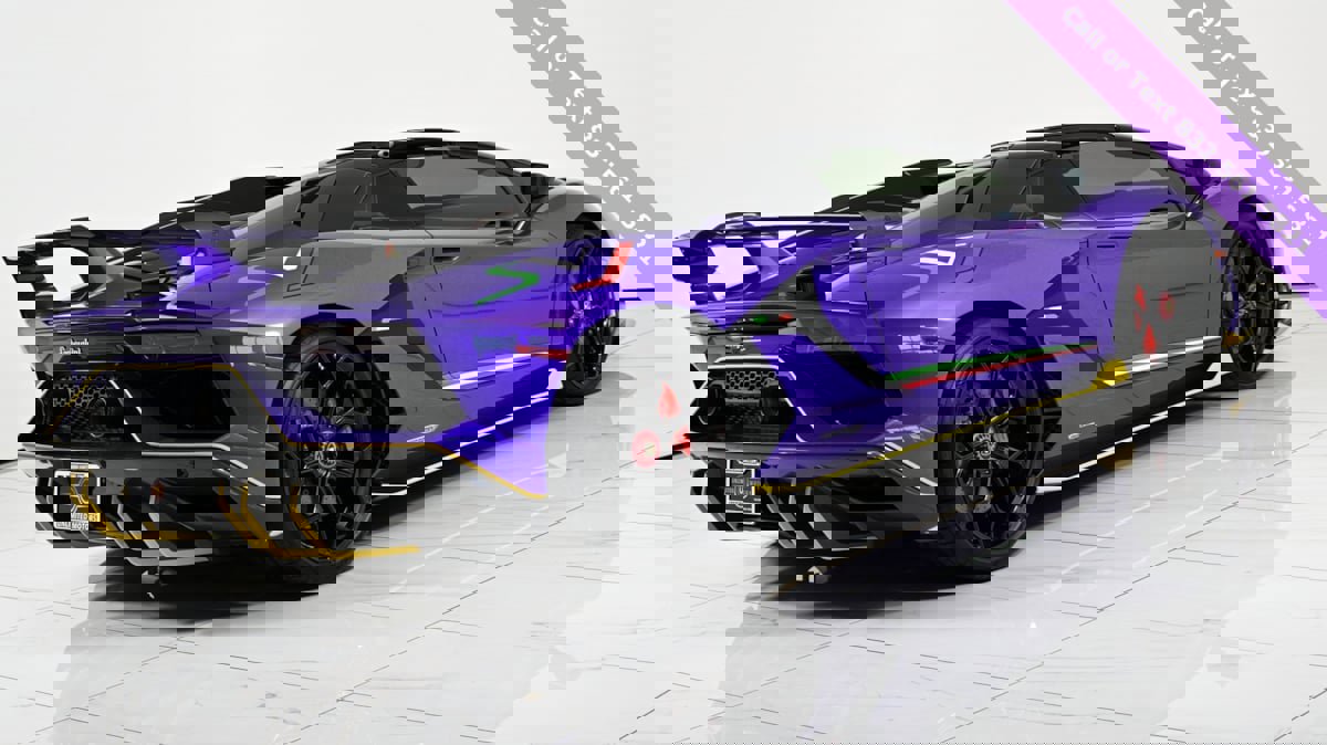 Used 2021 Lamborghini Aventador SVJ image 39