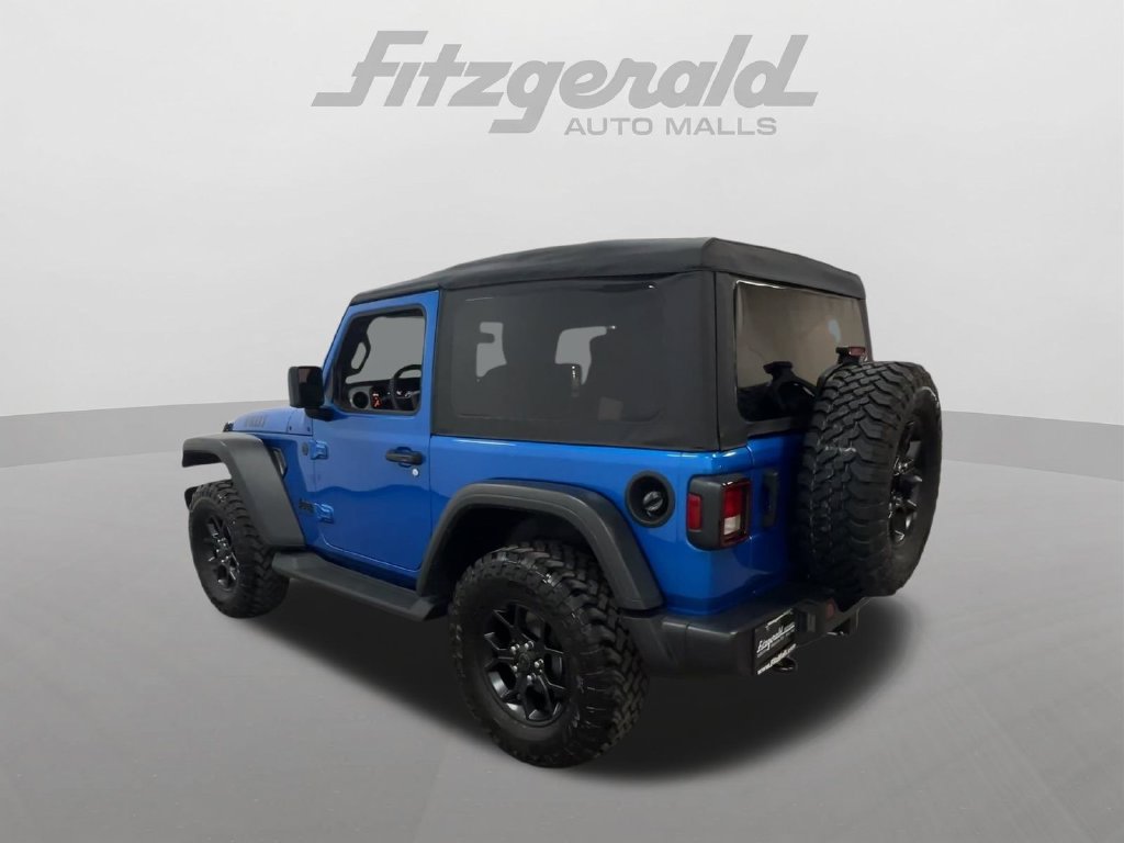 Used 2025 Jeep Wrangler Sport AWD/4WD image 6