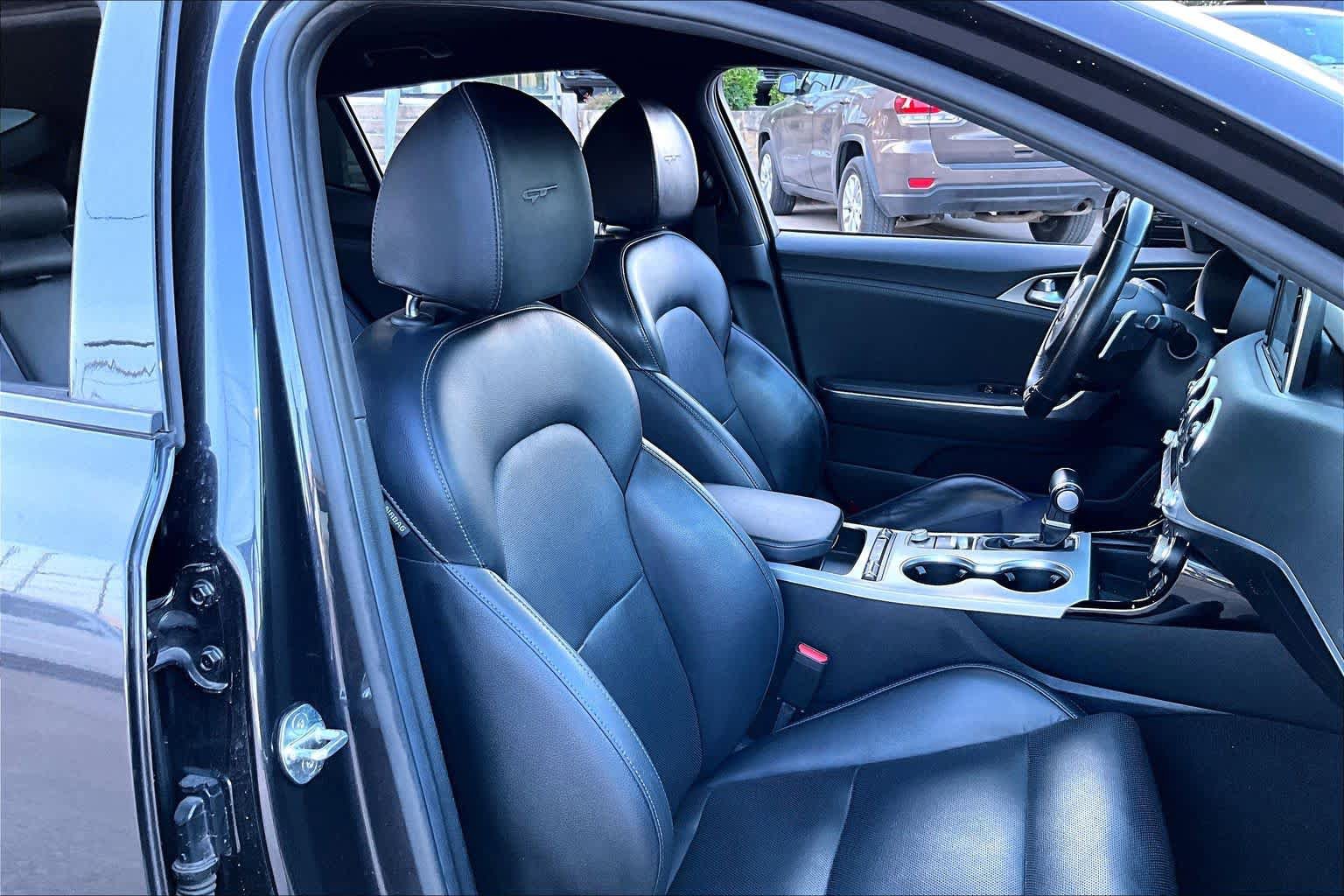 Used 2020 Kia Stinger GT image 9