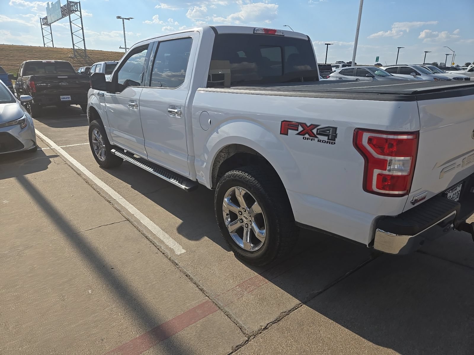 Used 2020 Ford F150 XLT w/ Equipment Group 302A Luxury AWD/4WD image 3