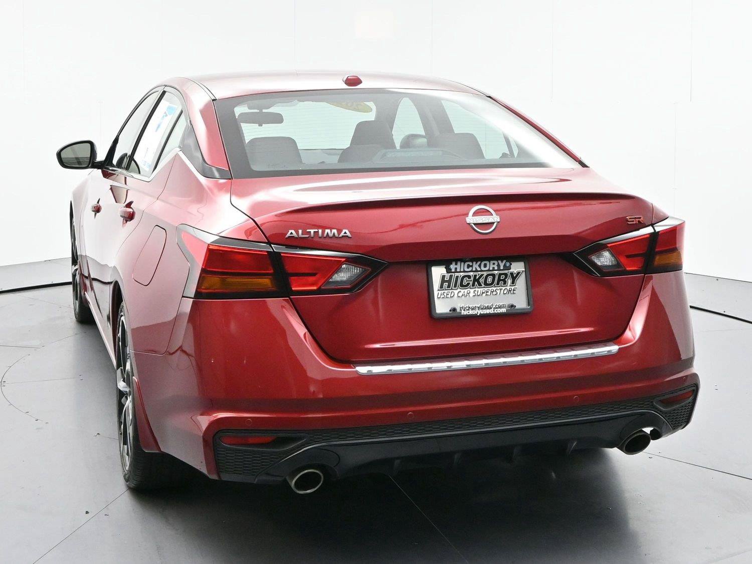 Used 2023 Nissan Altima 2.5 SR FWD image 6