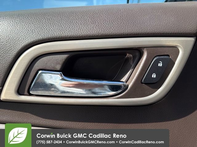 Used 2018 GMC Yukon Denali w/ Denali Ultimate Package image 16