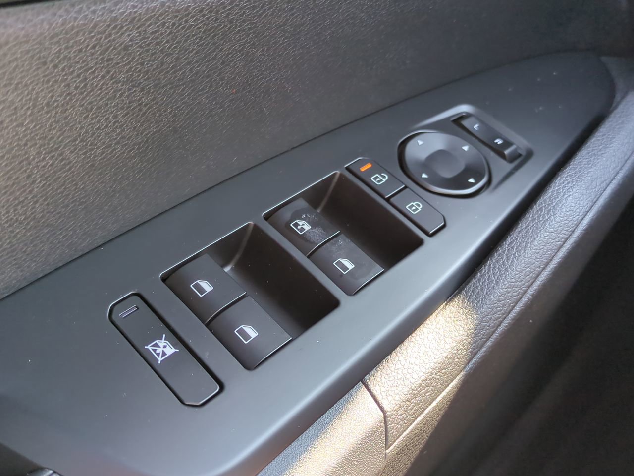 Certified 2026 Kia Sportage LX AWD/4WD image 19