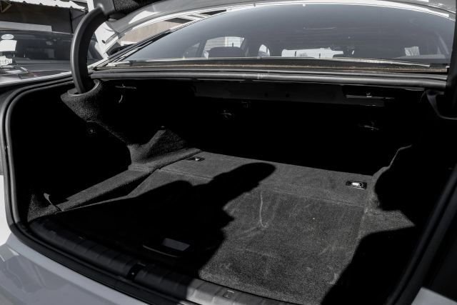 Used 2023 BMW 530e RWD image 60