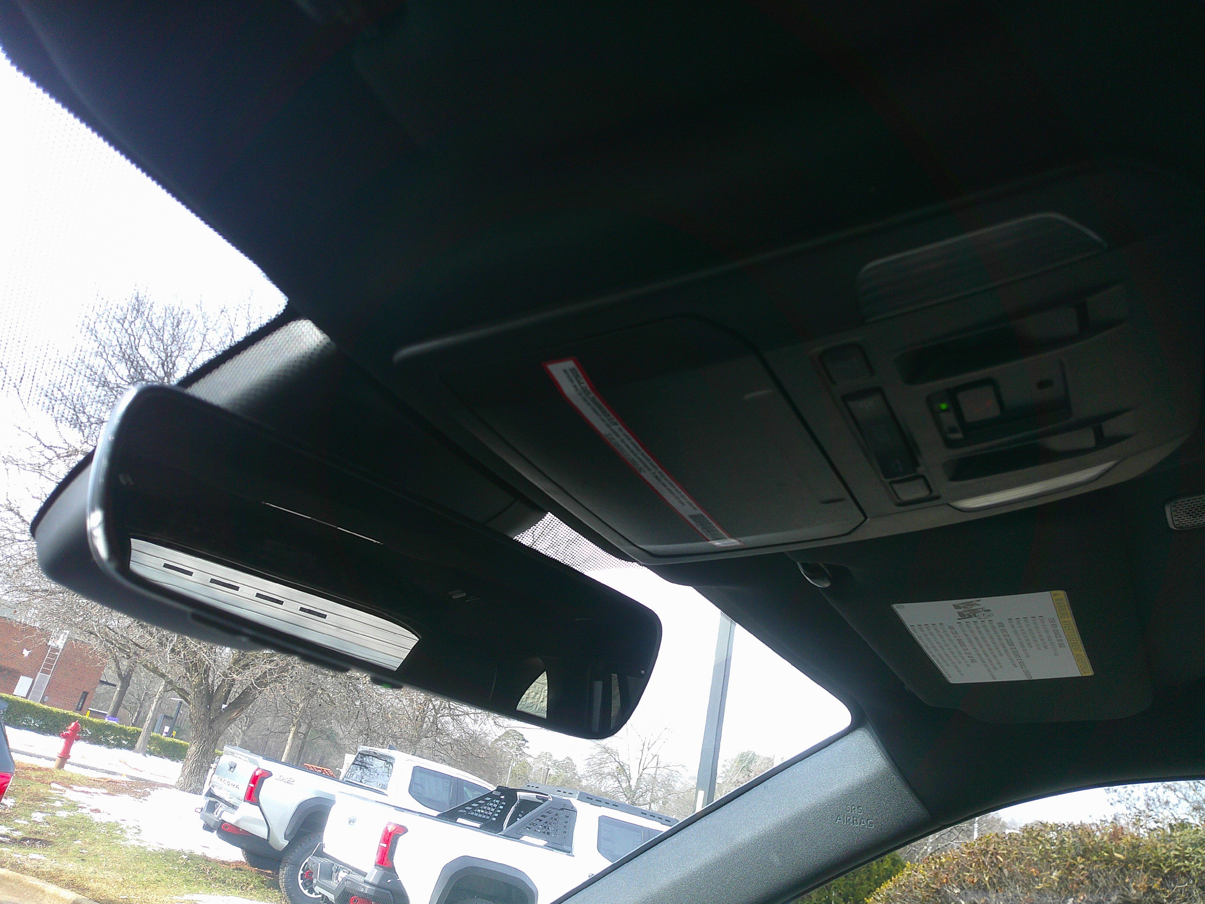 Used 2024 Toyota Highlander XSE image 27