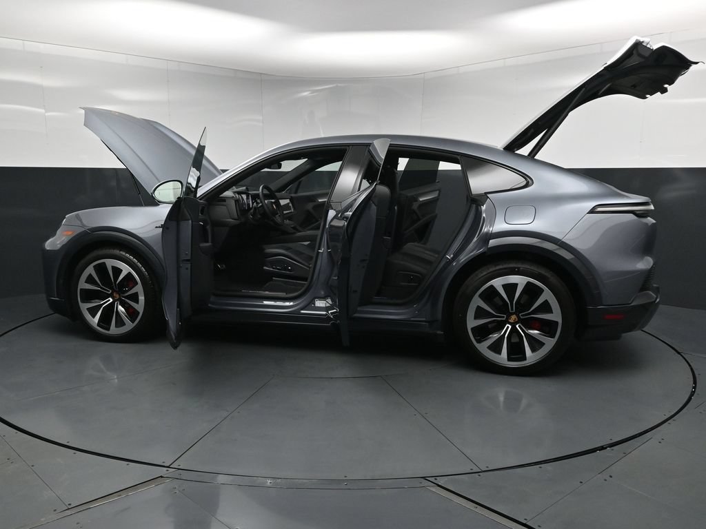New 2026 Porsche Cayenne S AWD/4WD image 32