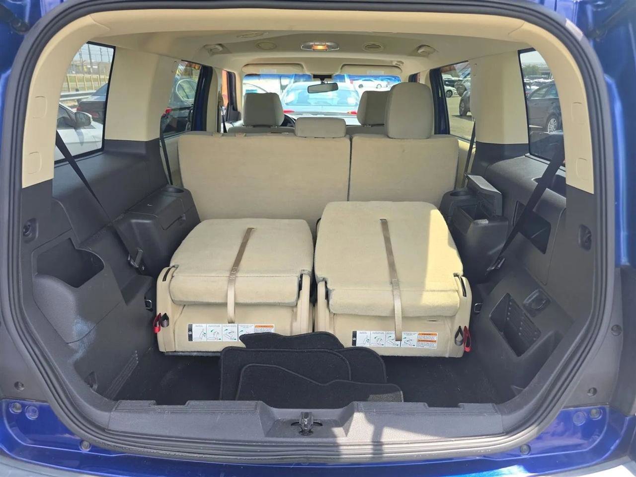 Used 2013 Ford Flex SE FWD image 23