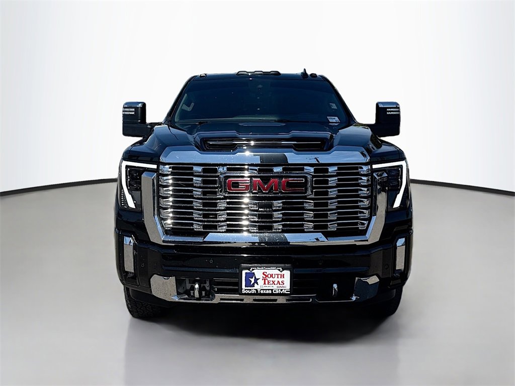 Used 2024 GMC Sierra 2500 Denali w/ Denali Reserve Package image 2