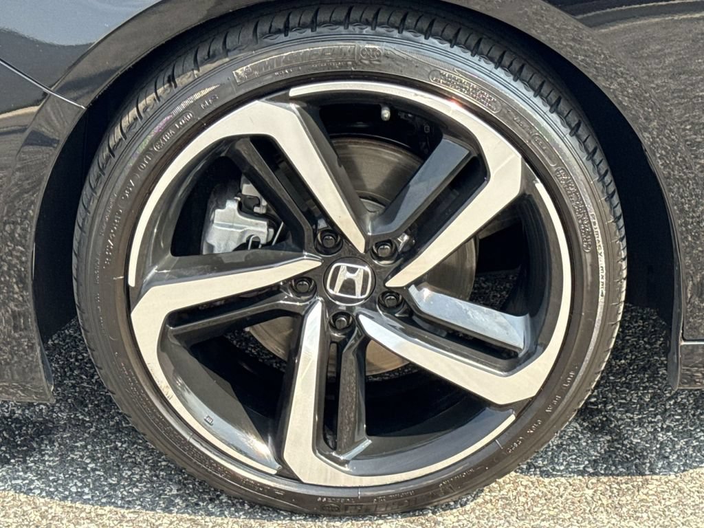 Used 2022 Honda Accord Sport image 12