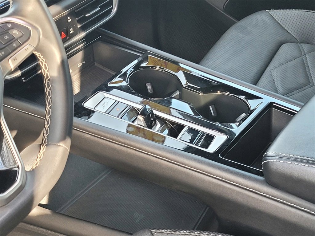 Used 2024 Volkswagen Atlas Cross Sport SE image 19