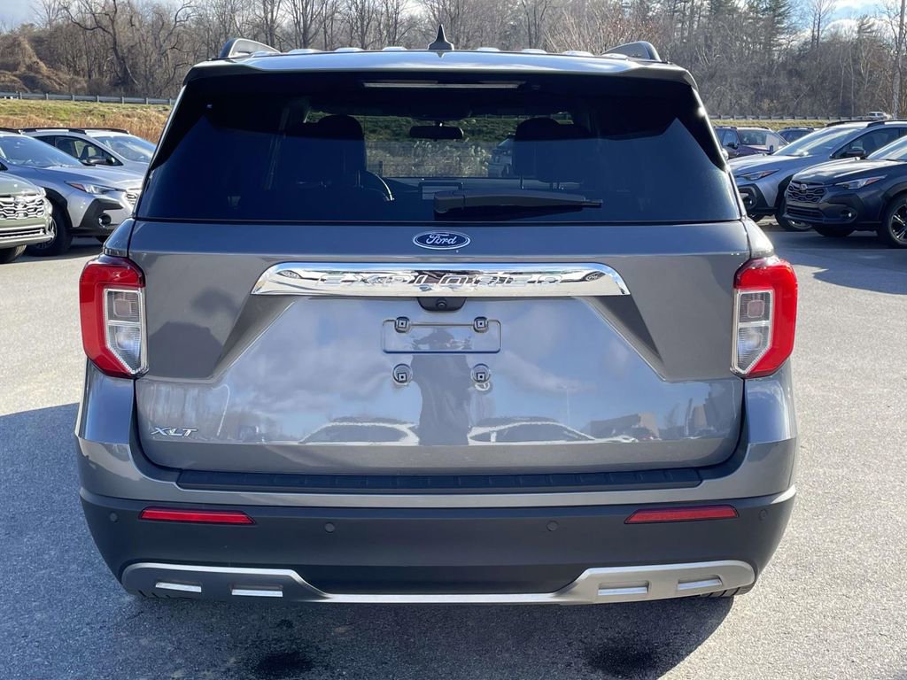 Used 2023 Ford Explorer XLT w/ Equipment Group 202A image 27