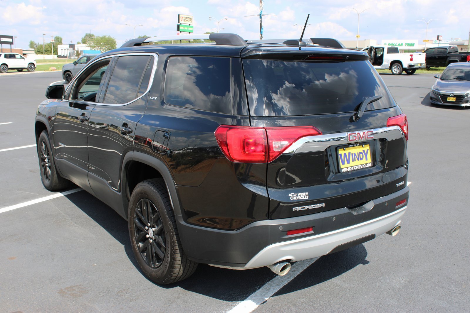 Used 2019 GMC Acadia SLT image 6