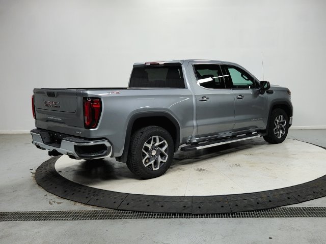 Used 2025 GMC Sierra 1500 SLT w/ SLT Premium Package AWD/4WD image 8