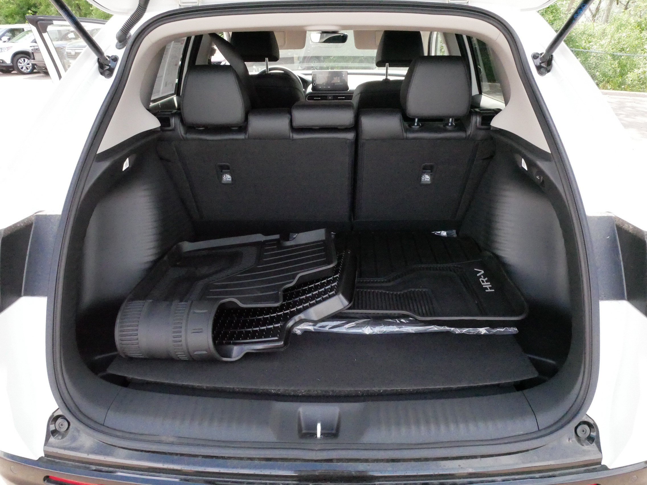 Certified 2026 Honda HR-V EX-L image 18