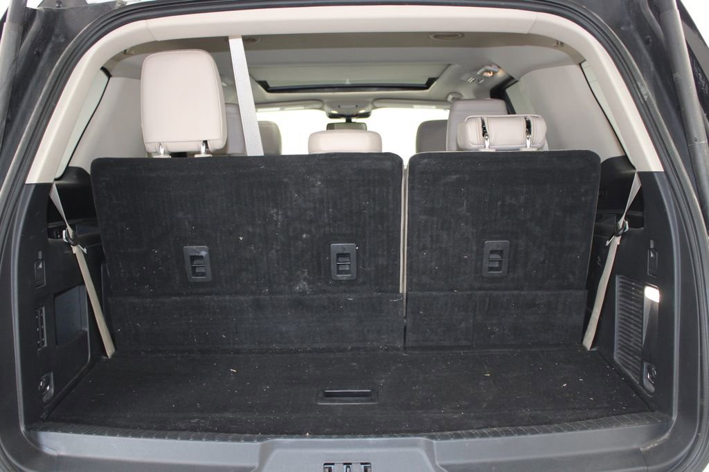 Used 2023 Ford Expedition Limited image 14