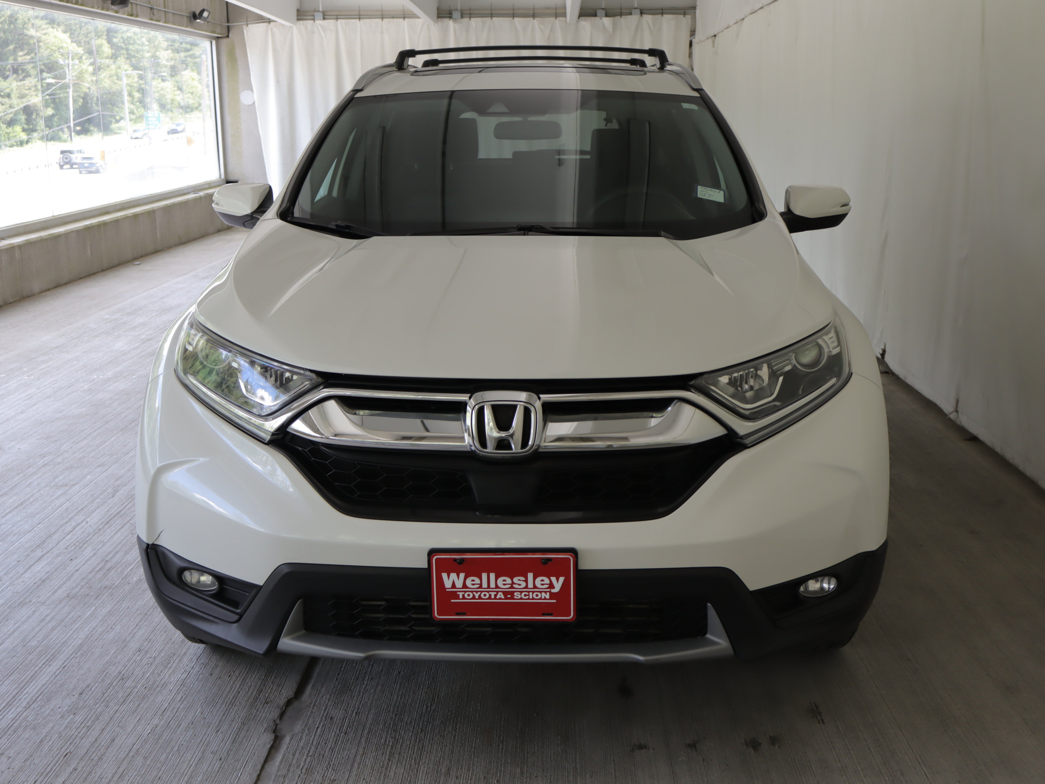 Used 2018 Honda CR-V EX image 4