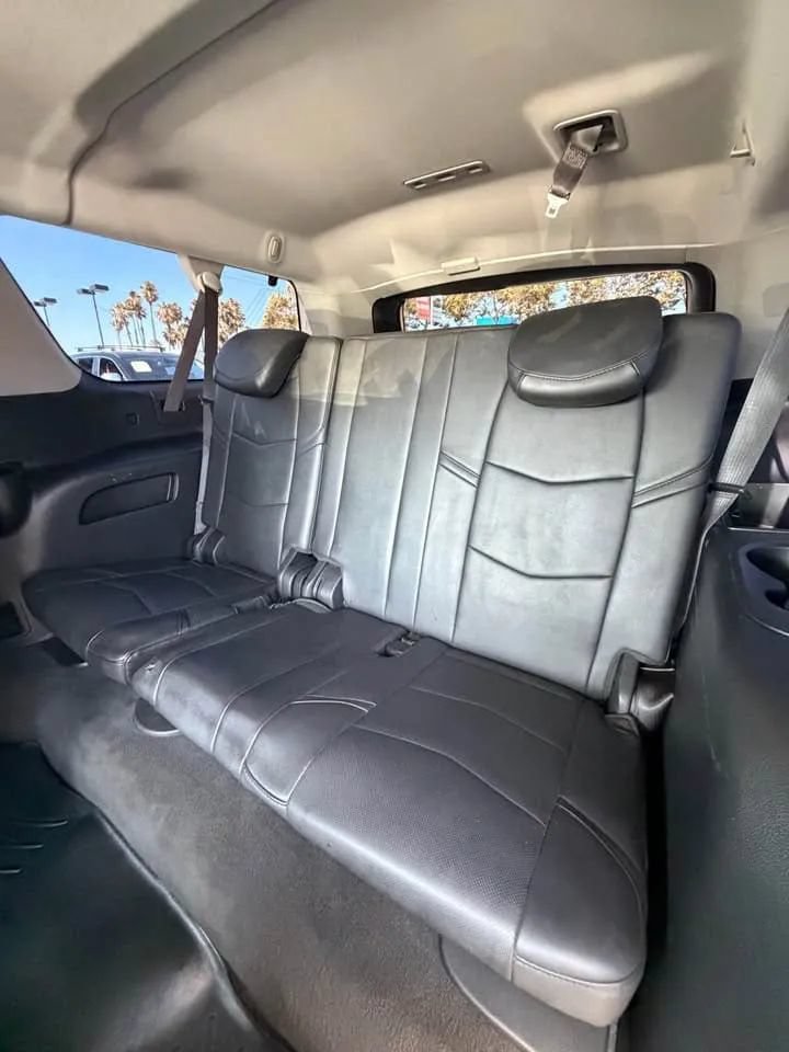 Used 2015 Cadillac Escalade ESV Luxury RWD image 9