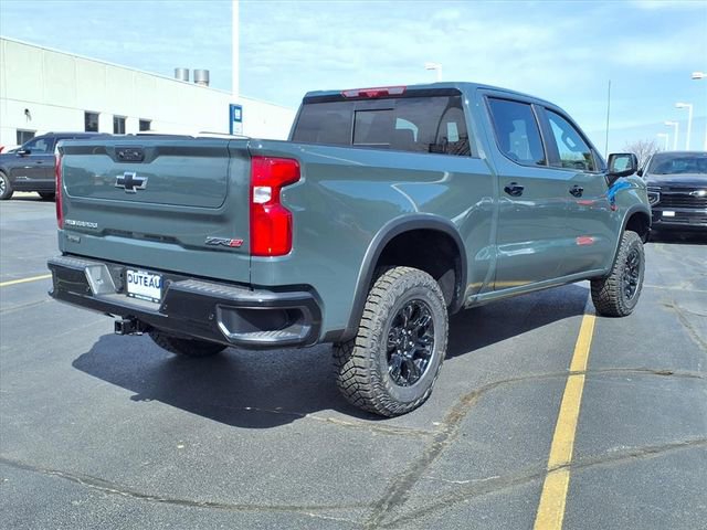 New 2026 Chevrolet Silverado 1500 ZR2 image 3
