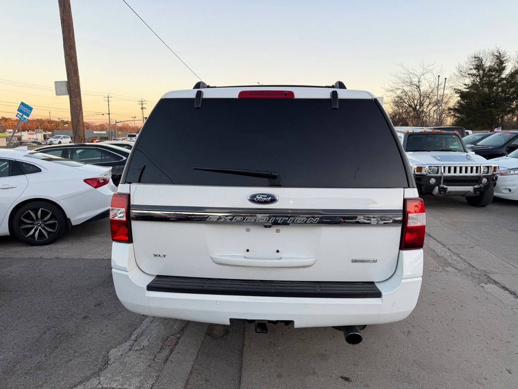 Used 2015 Ford Expedition EL XLT image 5