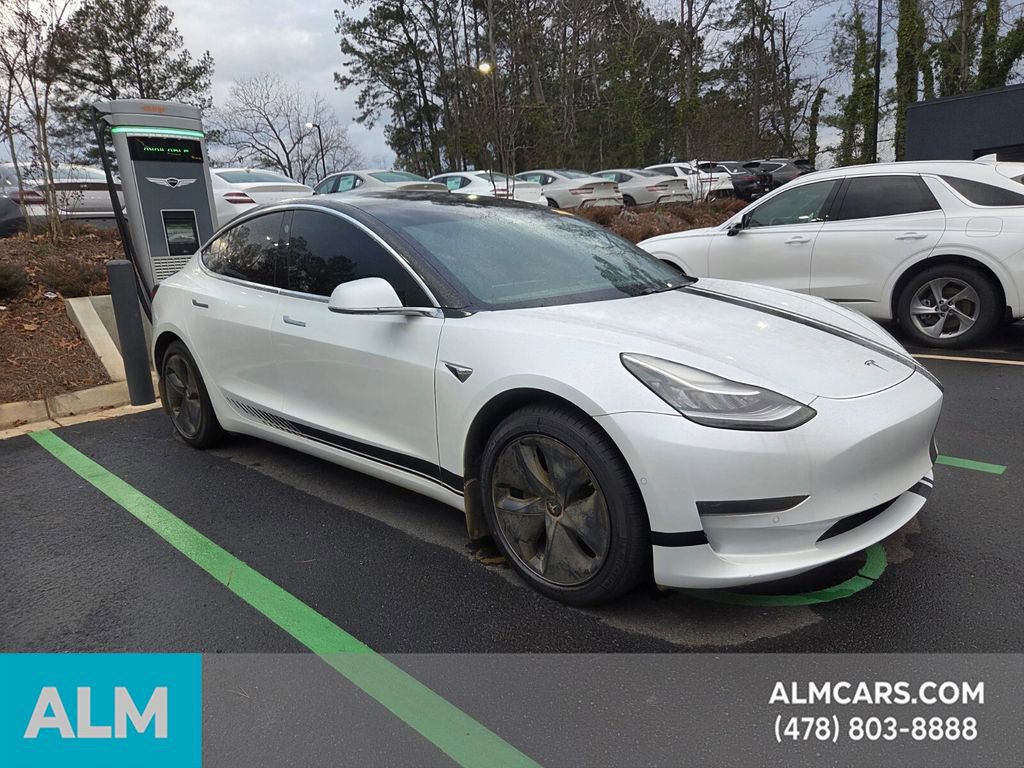 Used 2020 Tesla Model 3 Standard Range Plus image 7