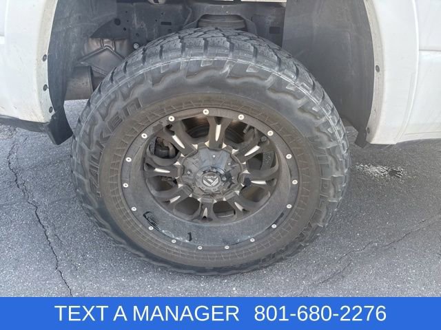 Used 2020 RAM 1500 Laramie w/ Off Road Group AWD/4WD image 14