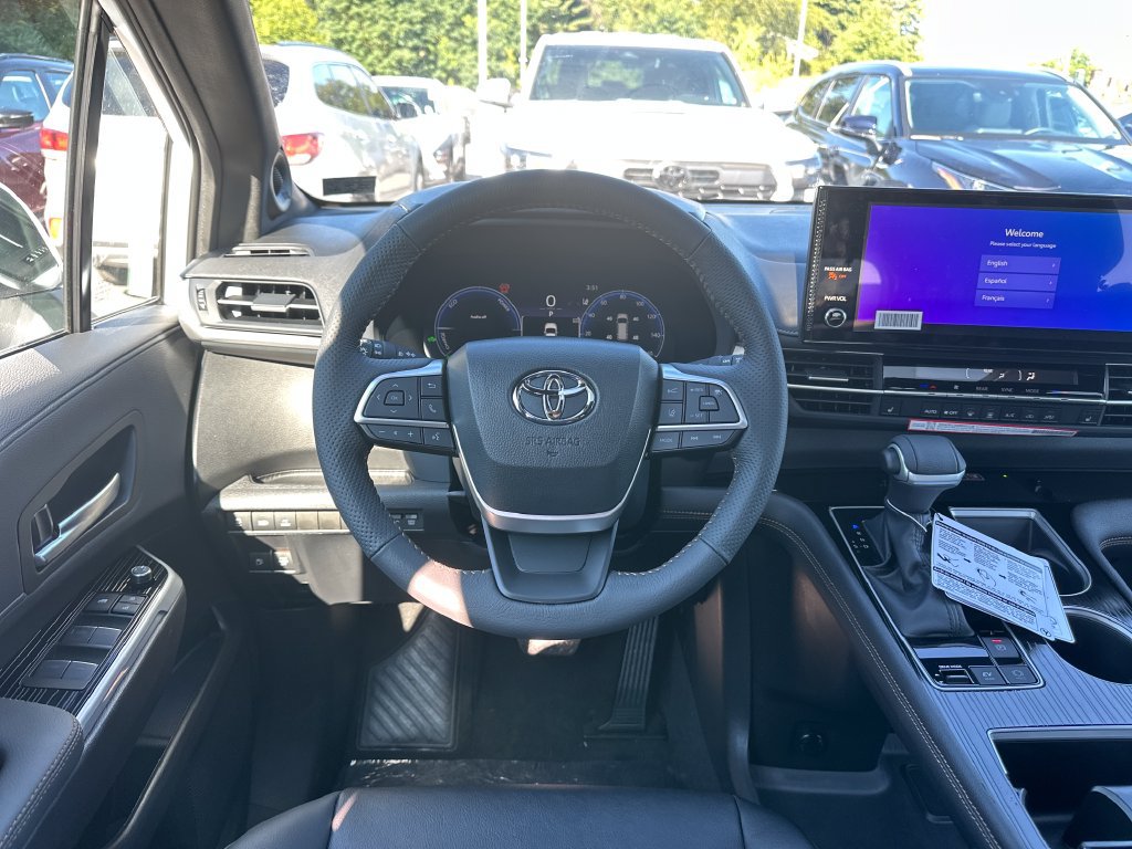 New 2026 Toyota Sienna XLE Woodland Edition AWD/4WD image 19