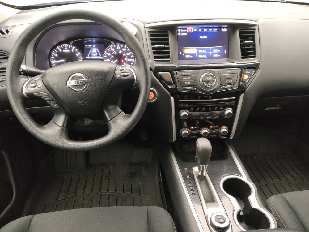 Used 2019 Nissan Pathfinder S AWD/4WD image 22