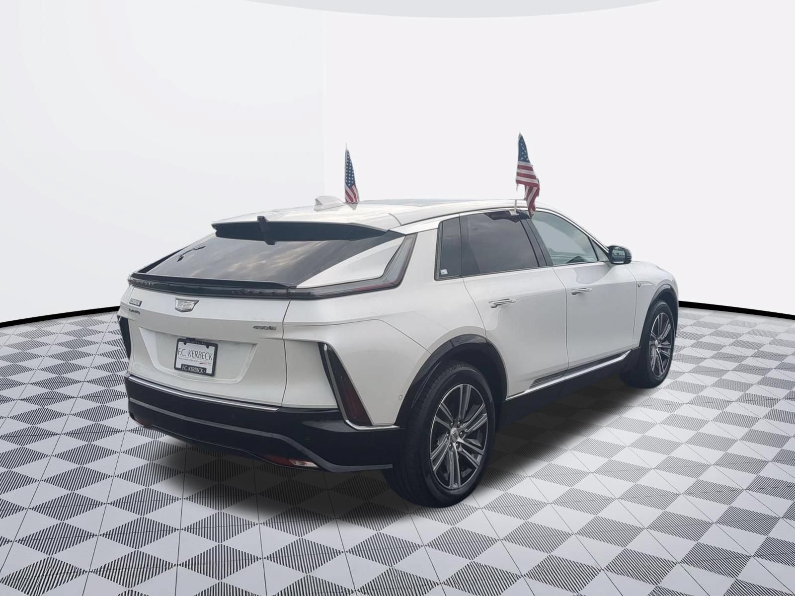 Certified 2024 Cadillac Lyriq Luxury RWD image 7