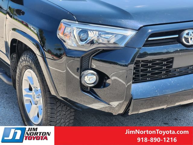 Used 2023 Toyota 4Runner SR5 Premium w/ Moonroof Package RWD image 10